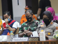Kasdim Palangka Raya Wakili Dandim, Hadiri Rakor Kesiapsiagaan Bencana Alam Bersama Kepala BNPB Mayjen TNI Suharyanto