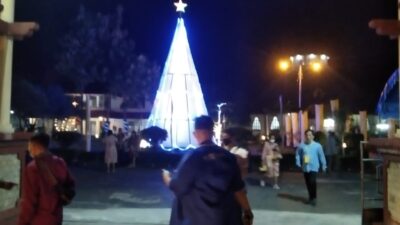 TNI-Polri,Satgas Covid-19 dan Sejumlah Ormas Lakukan Pengamanan Gereja di Malam Natal