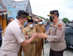 Dorong Percepatan Vaksin, Kapolda Riau Kunjungi Giat Vaksinasi di Rumbio Jaya Kampar