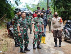 Danrem 071/Wijayakusuma Tinjau Bencana Alam Tanah Longsor di Petungkriyono