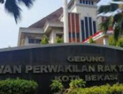 Ini Tanggapan Anggota DPRD Fraksi PDIP Kota Bekasi Terkait  LKM NIK Hanya Bisa Digunakan Rumah Sakit Plat Merah