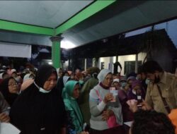 H. Arifin S, Sos Sekertaris Komisi 1 DPRD Kabupaten Pasuruan :  Banyak Warga Tidak Memakai Saat Pembagian BLT di Kecamatan Beji