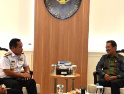 Bahas Peningkatan Keamanan Laut, Kepala Bakamla RI Temui Menteri KKP