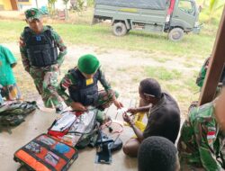 Menjawab Keluhan Masyarakat Perbatasan Papua, Satgas Pamtas Yonif 126/KC Laksanakan Pengobatan Door To Door
